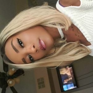 Meet your Posher, Destiny